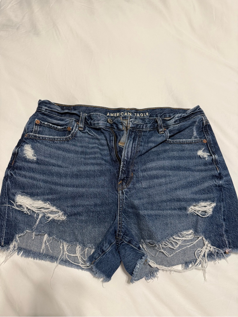 American Eagle Outfitters Distressed Denim Shorts - Dark Blue 90s boyfriend